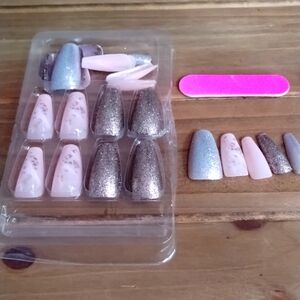 2 Minute Press On Nails